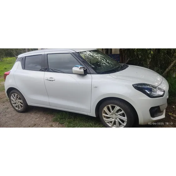 Suzuki Suzuki Swift Full