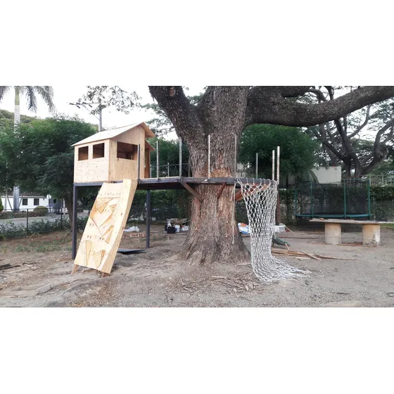 Parque Infantil  Casa De Arbol