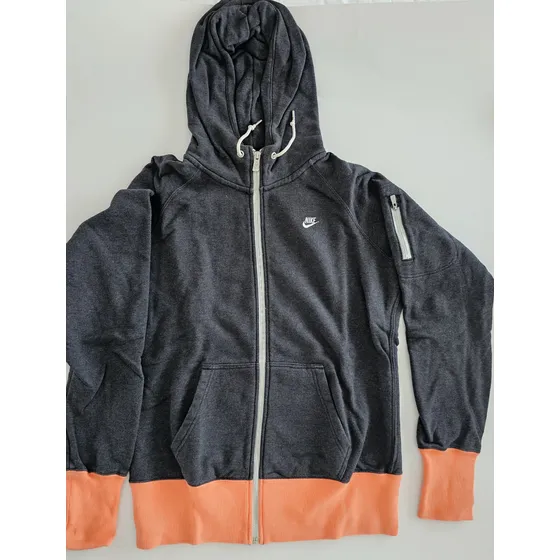 Campera Nike Mujer Talle L Excelente. Capucha Y 3 Bolsillos