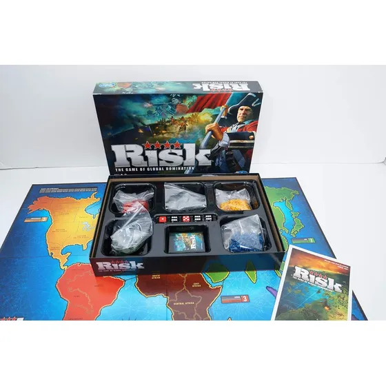 Risk Estrategia Hasbro Español 2-5 Jugadores 10+ Años