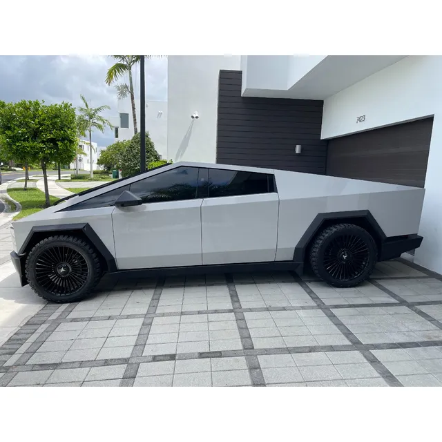 Tesla Cybertruck Fundation Series 2 Motor