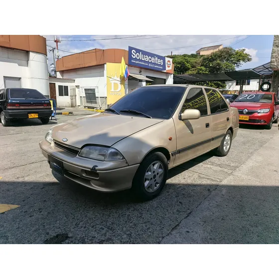 Chevrolet Swift 2000 1.3