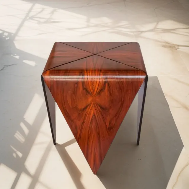 Mesa Lateral Pétala - Jorge Zalszupin, Jacarandá 1970's Marrom-escuro