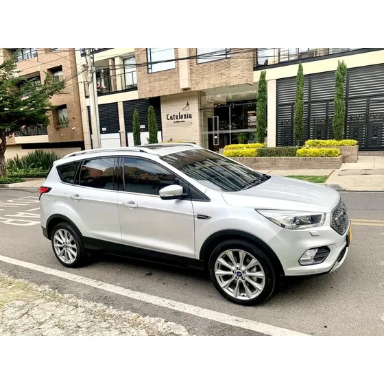 Ford Escape 2.0 Titanium