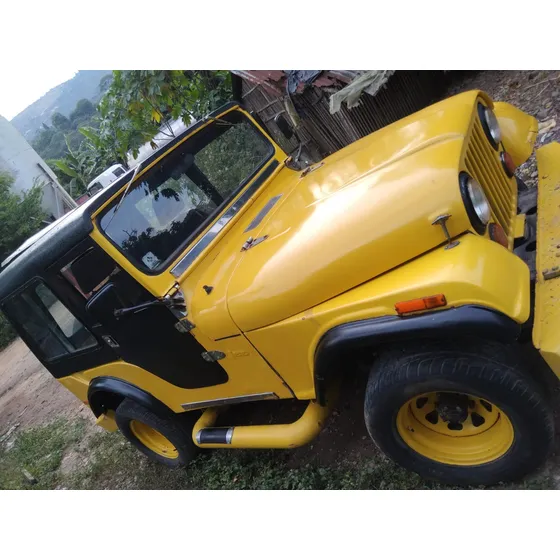 Jeep Willys Modelo 1973, Cabinado, 9/10. Precio Negociable