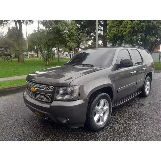 Chevrolet Tahoe 5.3 Lts Atm 7 Puestos Cuero Blindaje 3