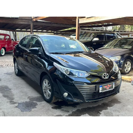 Toyota Yaris 1.5 107cv Xls Sedan