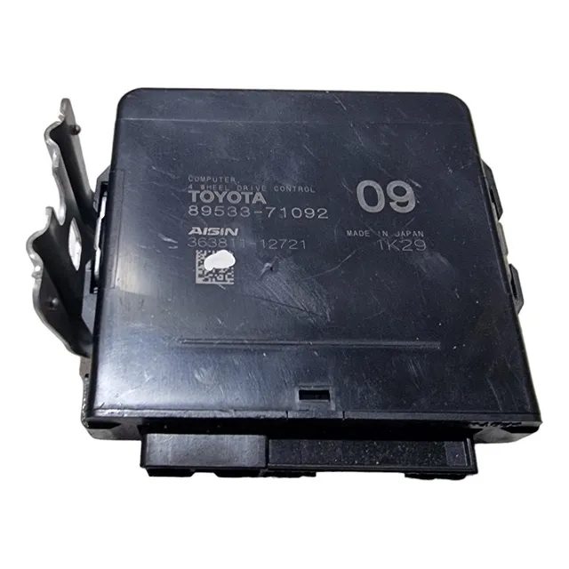 Módulo  Tração Toyota Hilux 2.8 4x4  89533-71092