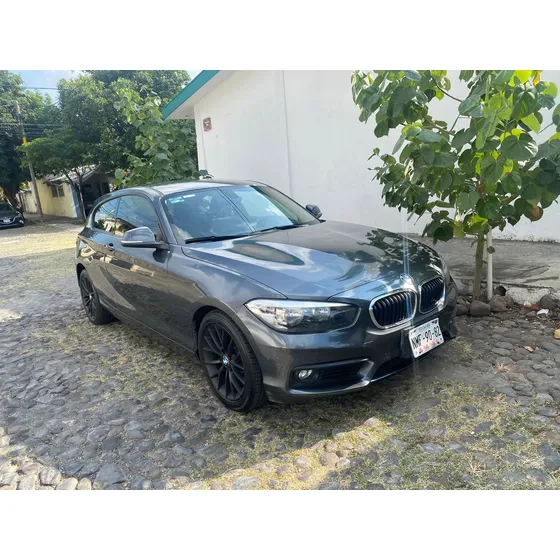 Bmw Serie 1 1.6 3p 120i At