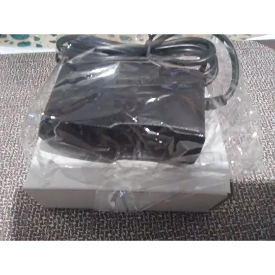 Transformador De 12 Voltios Y 1 Amperios Marcá Adapter Nuevo