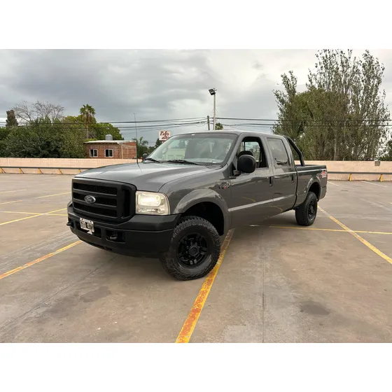 Ford F-100 3.9 I Xlt 4x4