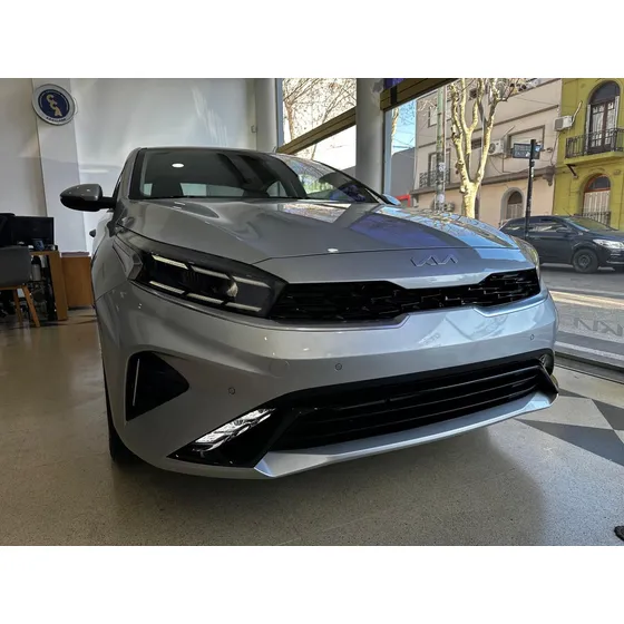 Kia Cerato 2.0 Sx Plus At6 L22