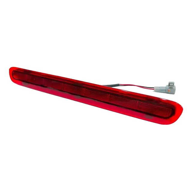 Tercera Luz De Freno Led Toyota Hilux Revo 2016-2023
