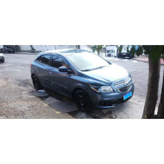 Chevrolet Onix 1.4 Lt 5p