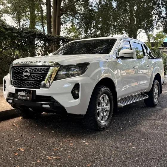 Nissan Frontier 2024 2.3 Cd 4x4 Se Mt