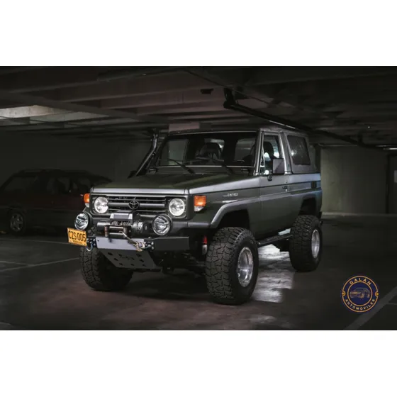 Toyota Land Cruiser 4.5 Fzj75 Macho