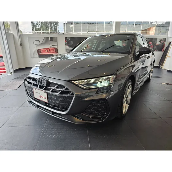 Audi A3 2.0 Sedán 40 Tfsi S Line At Dsg