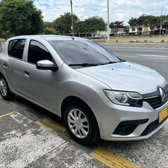 Renault Sandero 2021 1.6 Authentique / Life