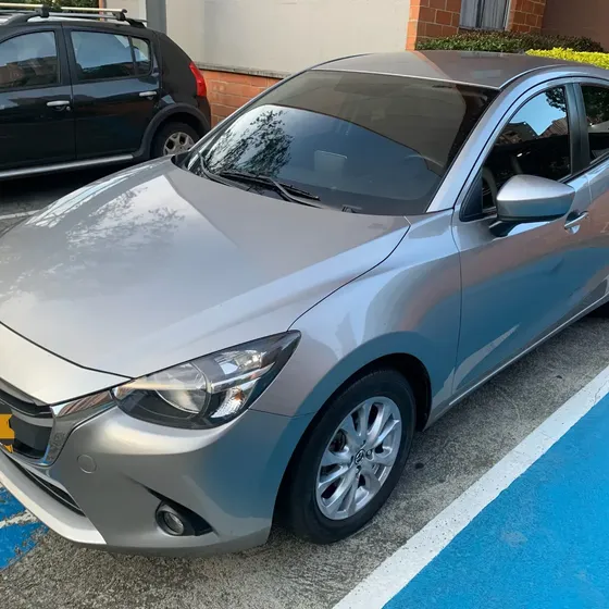 Mazda 2 2016 1.5 Touring