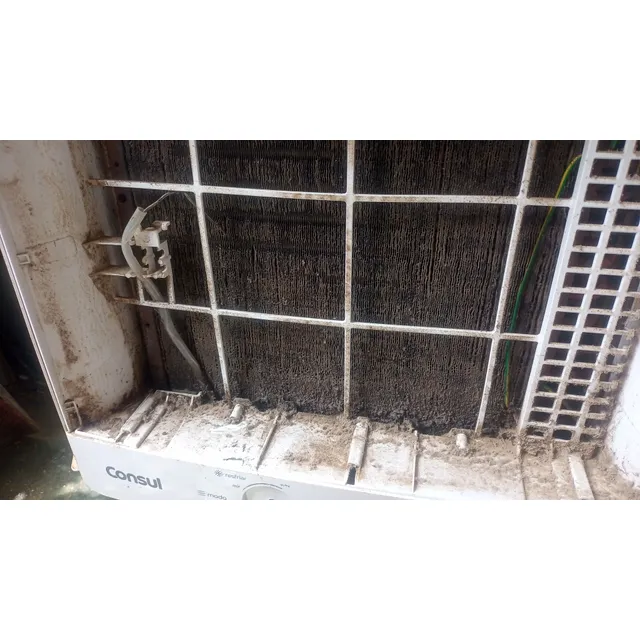 Limpeza De Ar-condicionado  Comercial E Industrial. 