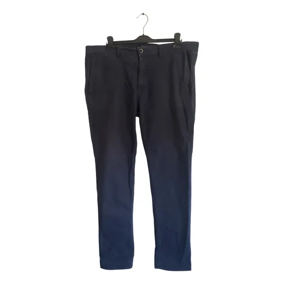Pantalón Hombre, Marca Legacy, Slender Fit, Talle 38