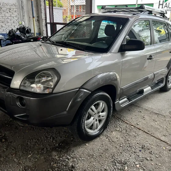 Hyundai Tucson 2009 2.0 Gl 4x2
