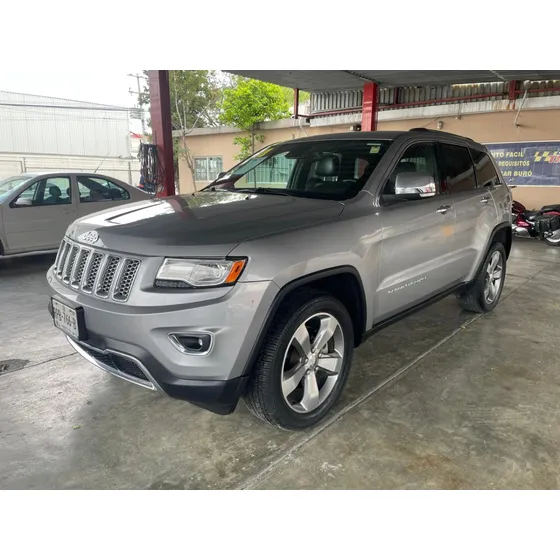 Jeep Grand Cherokee Limited Advance Lujo V8 4x4