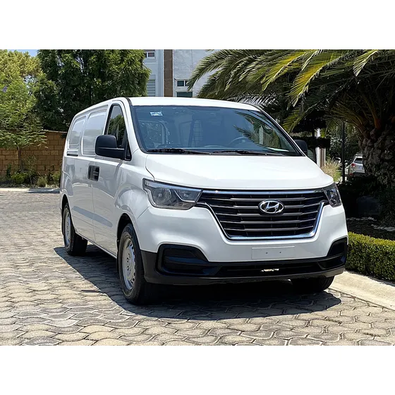 Hyundai Starex 2.4 Cargo Van