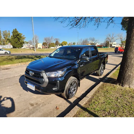 Toyota Hilux Pick-up 2.4 Cd Sr 150cv 4x2
