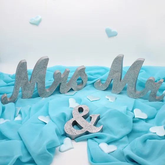 Letrero Mr And Mrs Para Decoracion Mesa Boda Figura Soporte