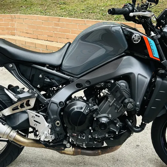 Vendo Hermosa Mt09 Modelo 2023 Papeles Al Día Traspaso De In