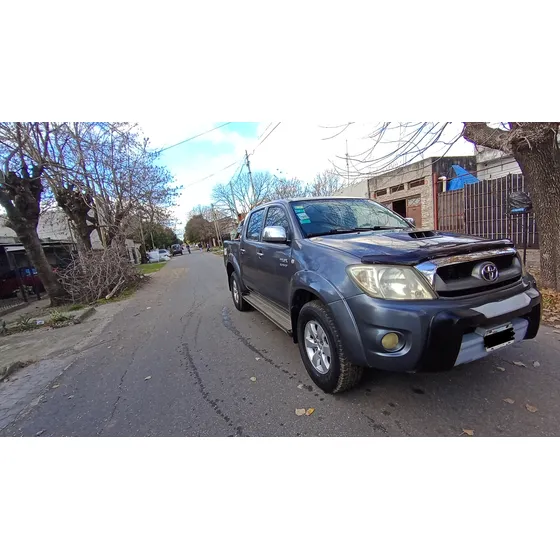 Toyota Hilux Pick-up 3.0 I Srv Cab Doble 4x4 (2009)