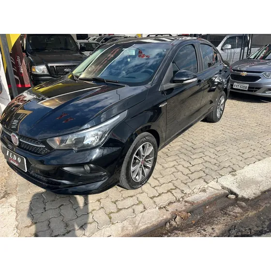Fiat Cronos 1.8 Drive 16v Flex Aut. 4p