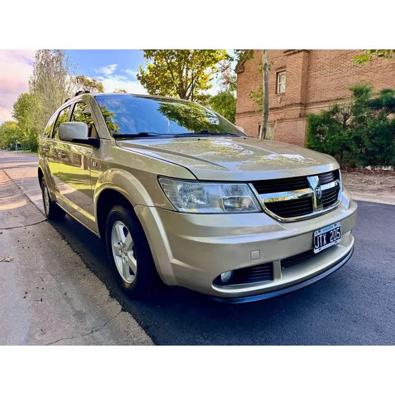 Dodge Journey 2.4 Sxt Atx (2 Filas)
