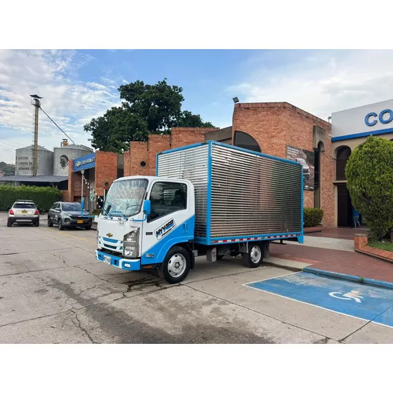 Chevrolet Nlr 700p Rwd Td 4x2 Abs Mt Furgon 2024 Myy468