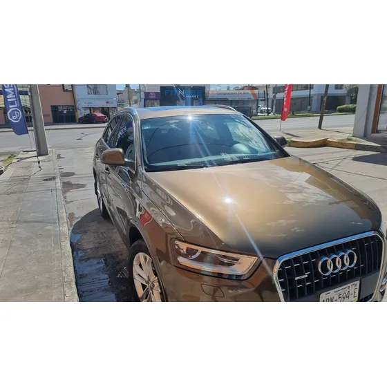 Audi Q3 2.0 Elite 211hp At