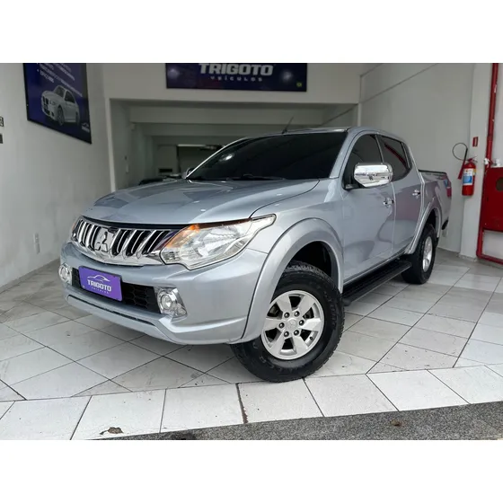 Mitsubishi L200 Triton S. Hpe 2.4 Cd Dies. Aut.
