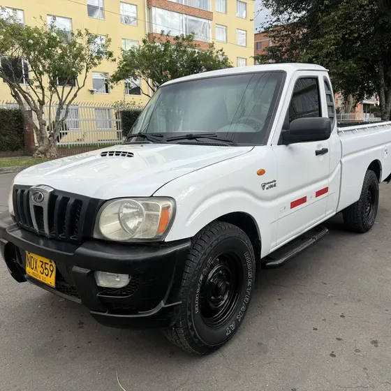Mahindra Pik-up 2012 2.2
