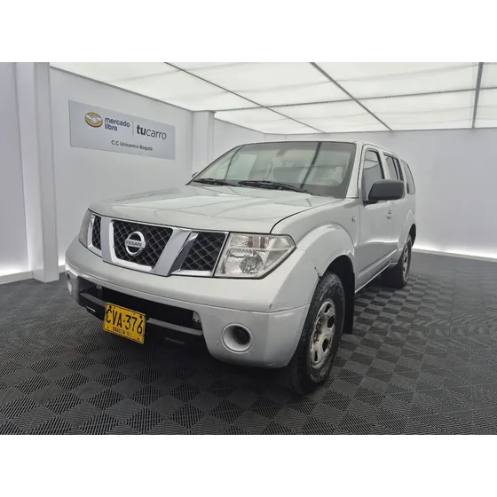 Nissan Pathfinder 4.0 R51 Se