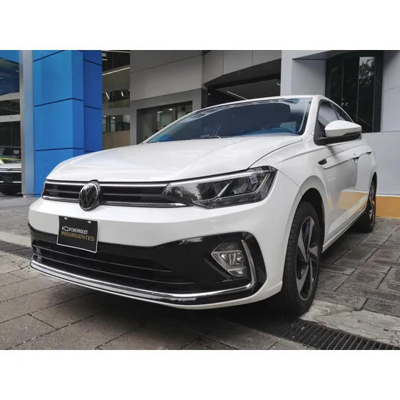 Volkswagen Virtus 4p Highline L4/1.6 Aut