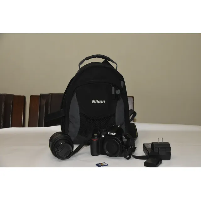 Camara  Nikon D3100 Reflex Semiprofesional Usada