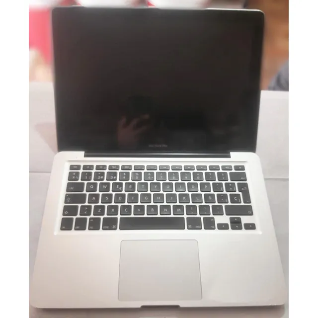 Macbook Pro (13 Pulgadas, Mid  2010) Solo Para Repuestos