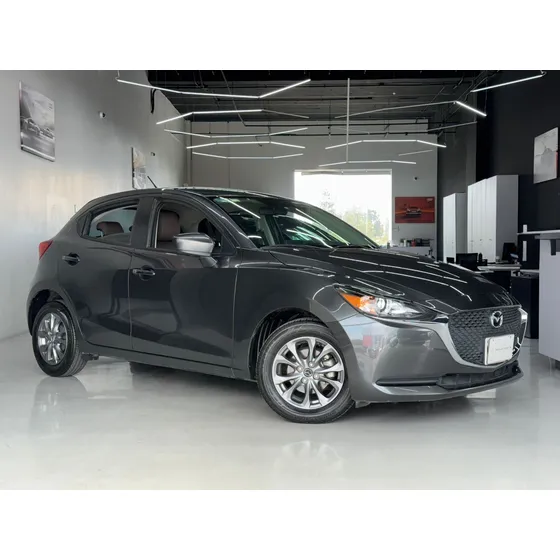 Mazda Mazda 2 4p I Sport L4/1.5 Aut