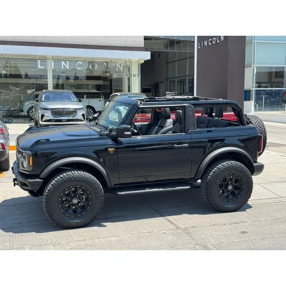 Ford Bronco Badlands V6