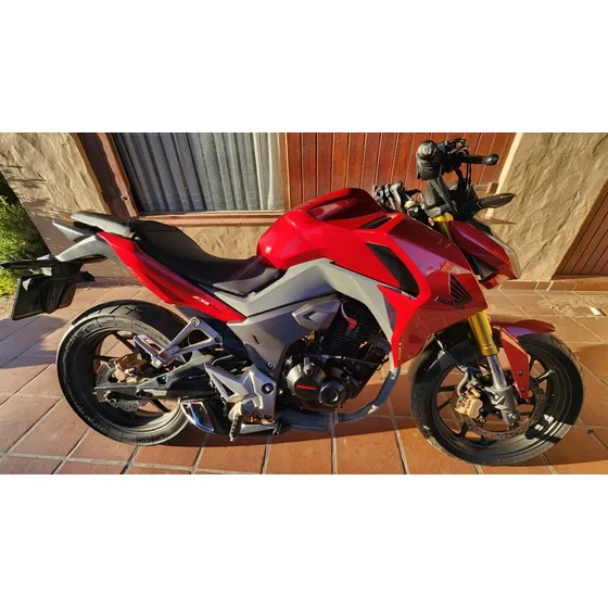 Honda Cb 190 R 30.000 Km Bordó