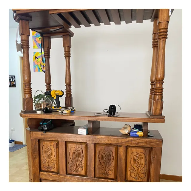 Bar De Madera
