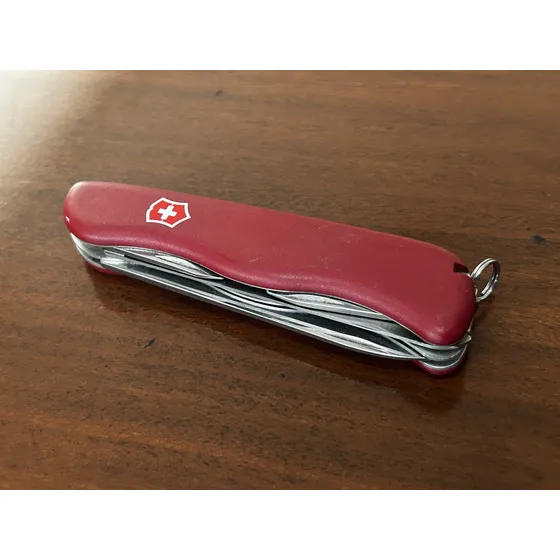 Navaja Victorinox Alpineer Grande Rojo
