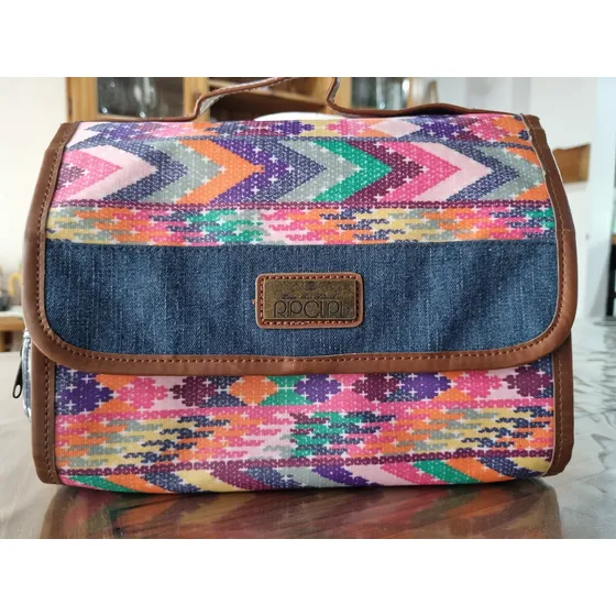 Neceser Grande De Viaje Ríp Curl Estampado Rosa Y Azul Floreado
