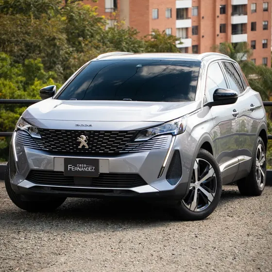 Peugeot 3008 2023 1.6 Allure