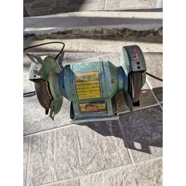 Amoladora De Banco Usada Verde